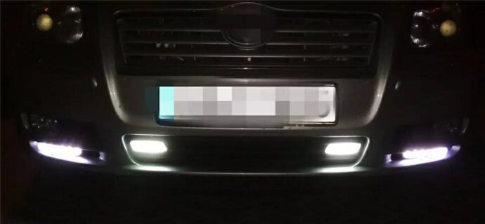 ⁦مصابيح نهارية مضادة للضباب Standard للسيارة 2 قطع، 10 LED⁩ - الصورة ⁦7⁩
