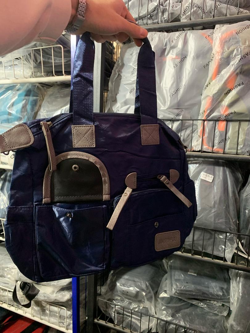 حقيبة يد نسائية أنيقة متعددة الجيوب من النايلون المقاوم للماء 👜✨ - الصورة 10