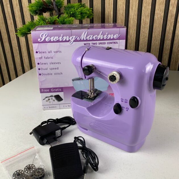 ماكينة خياطة كهربائية محمولة وخفيفة الوزن – JYSM-301 🧵⚡ -