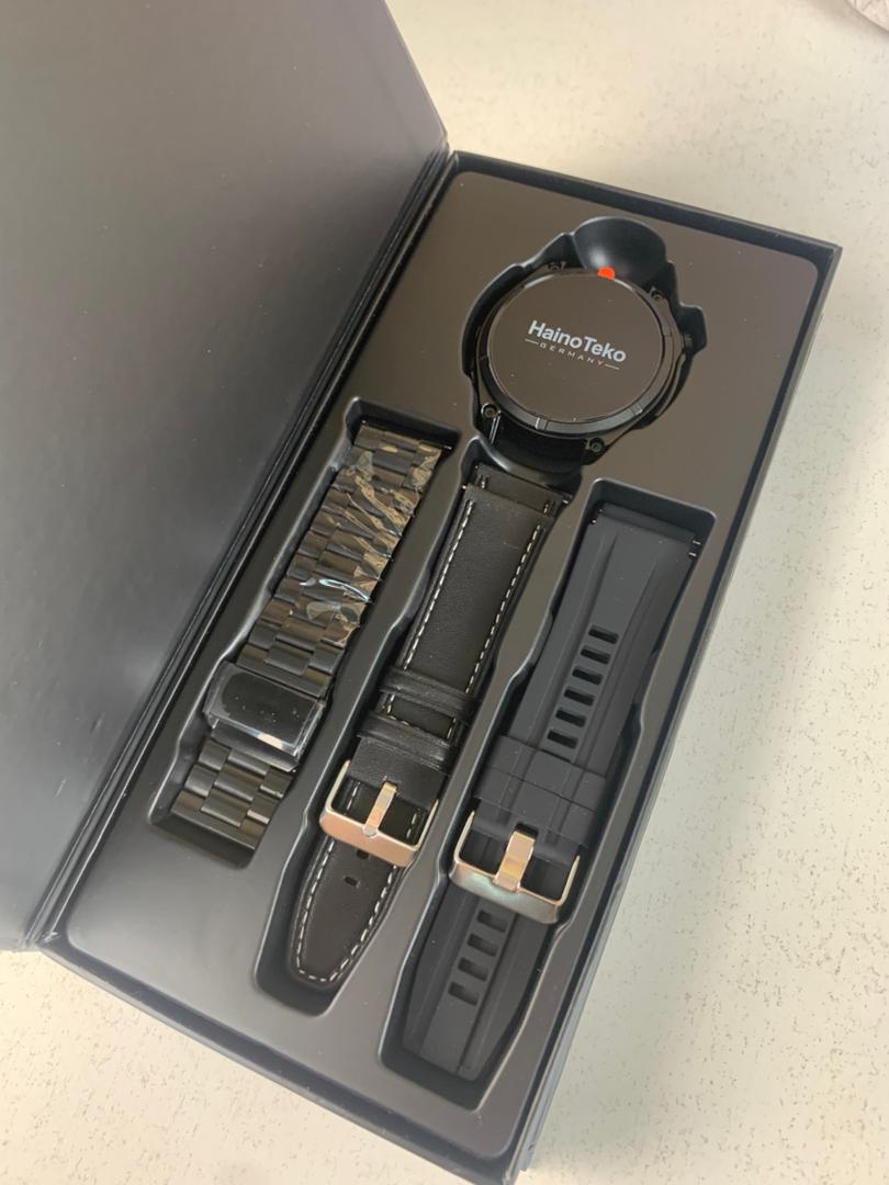 ساعة ذكية أصلية Hai–no Te–ko RW-61 –شاشة AMOLED ومصباح مدمج مع 3 أحزمة قابلة للتبديل-⌚✨ - الصورة 10