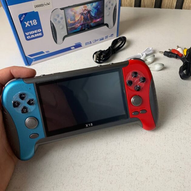 جهاز ألعاب محمول X18 – أكثر من 10,000 لعبة كلاسيكية بشاشة 4.3 بوصة وبطارية 2500mAh 🎮✨