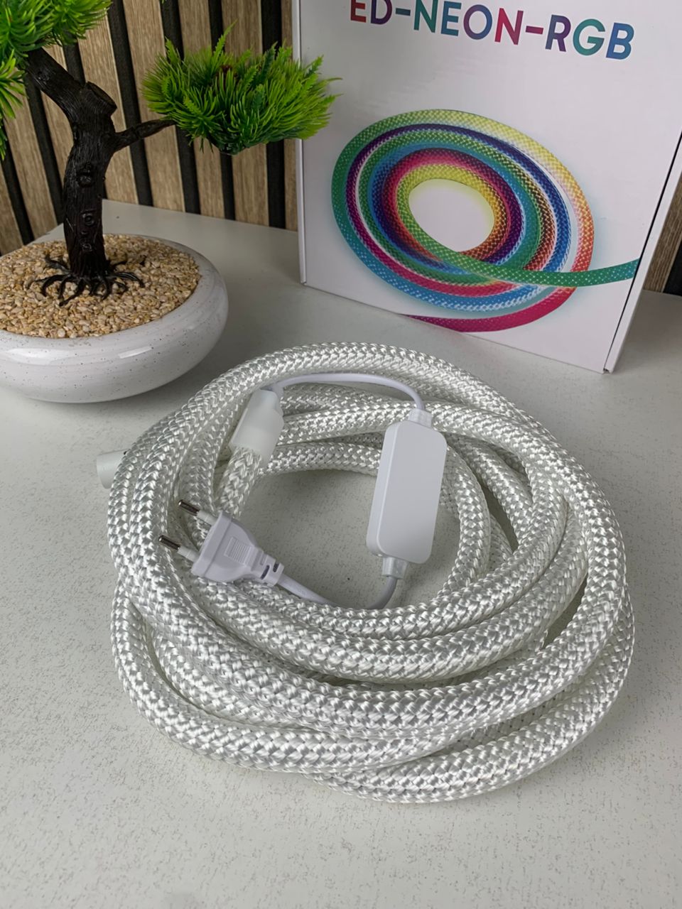 شريط إضاءة نيون LED RGB دائري مرن 360° – تصميم شبكي مذهل للديكور 💡✨ - الصورة 3